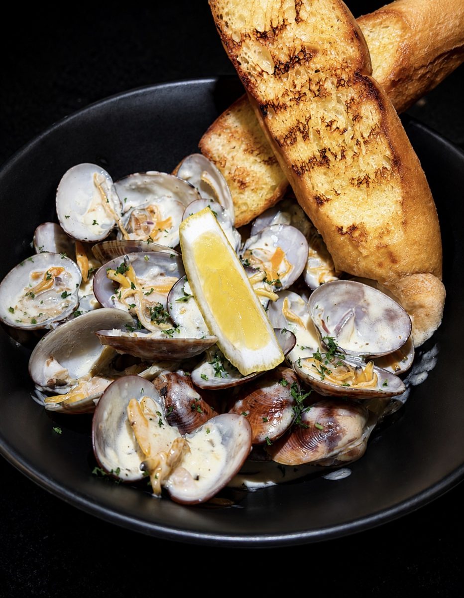 Clam Pot Gorgonzola